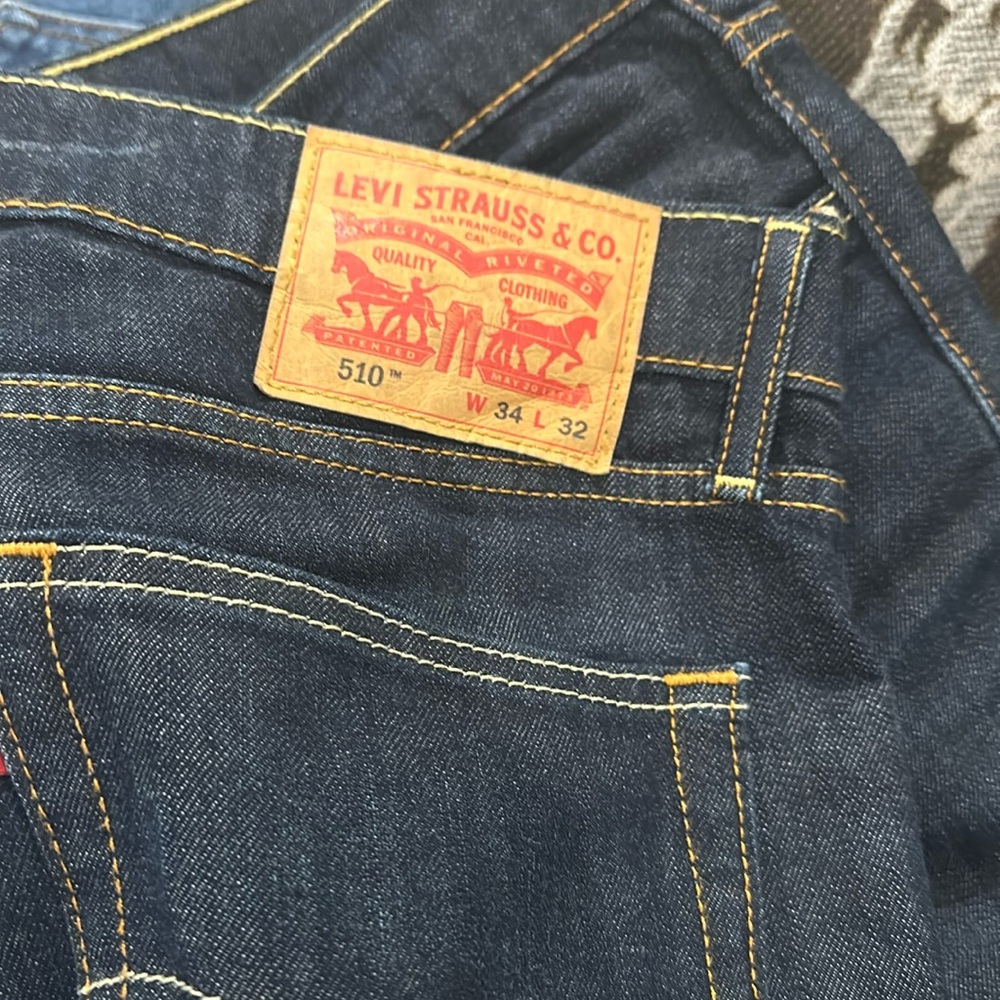 Men’s Levi’s jeans